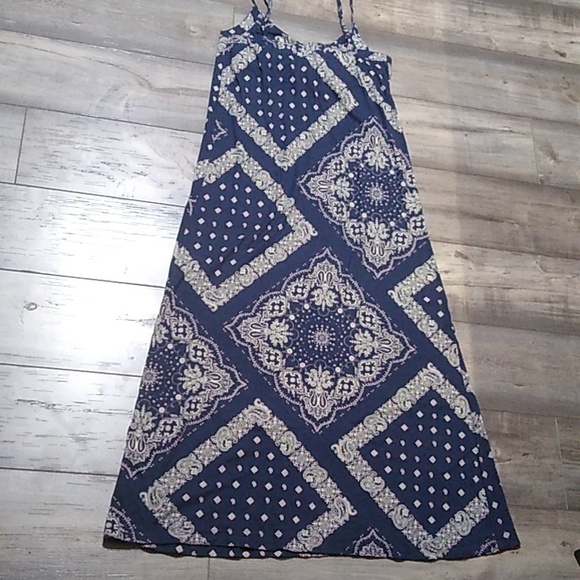 TOMMY HILFIGER  blue & cream maxi-dress with adjustable spaghetti straps - Picture 8 of 8